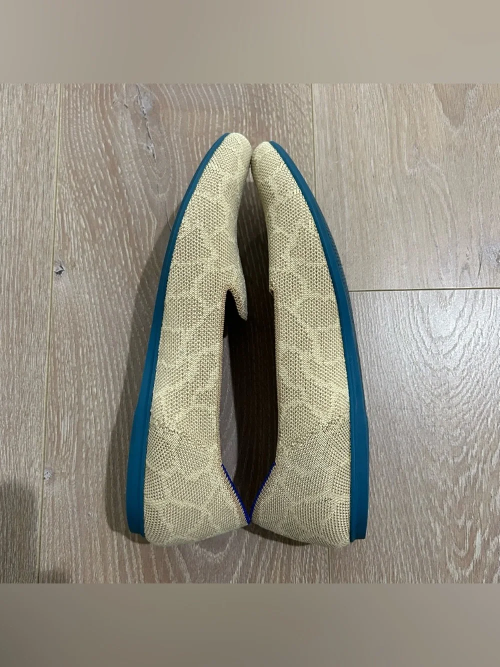 Rothy’s The Loafer Shoes Sahara Gold Giraffe Print Size Women’s 8.5 - Picture 11 of 11